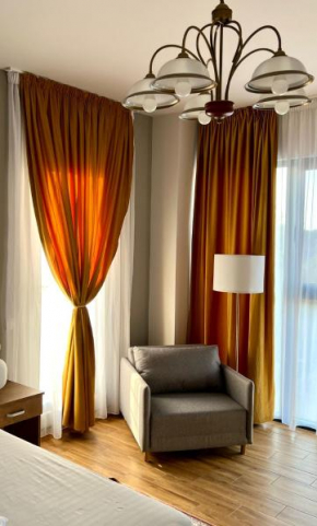 Hotel Fantazia Oradea - Self Check In & Out